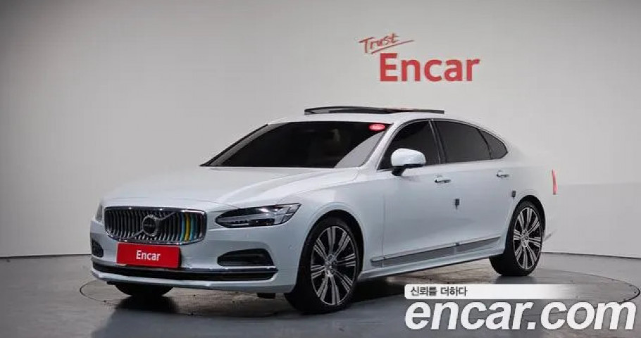 Volvo S90 