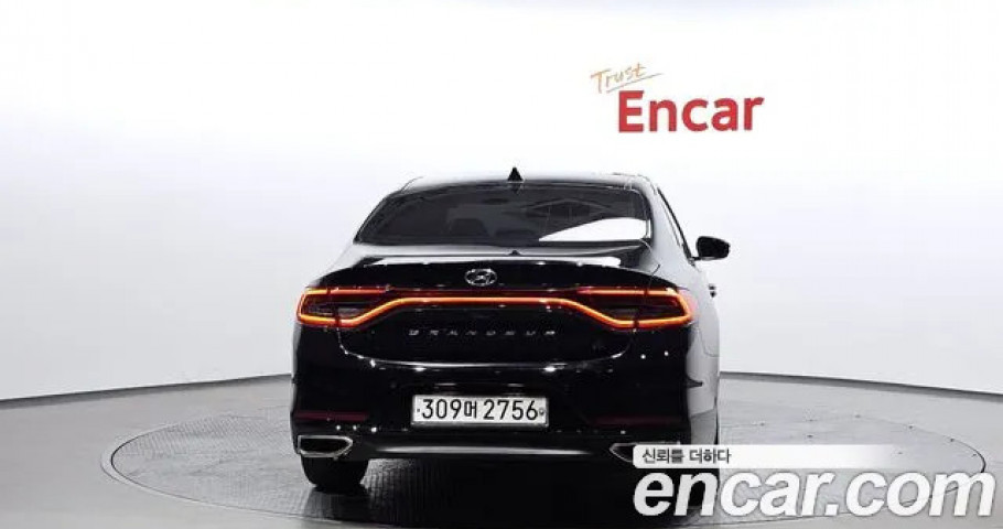Hyundai Grandeur 