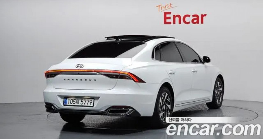 Hyundai Grandeur 