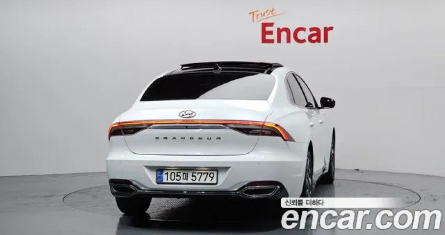 Hyundai Grandeur 