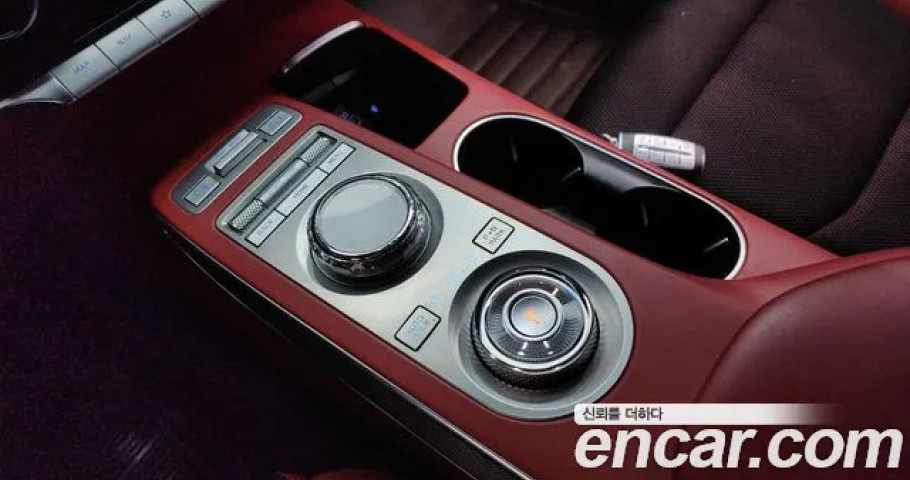 Genesis Gv70 