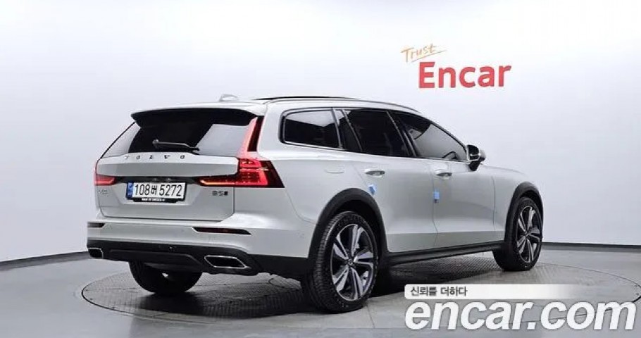 Volvo V60 