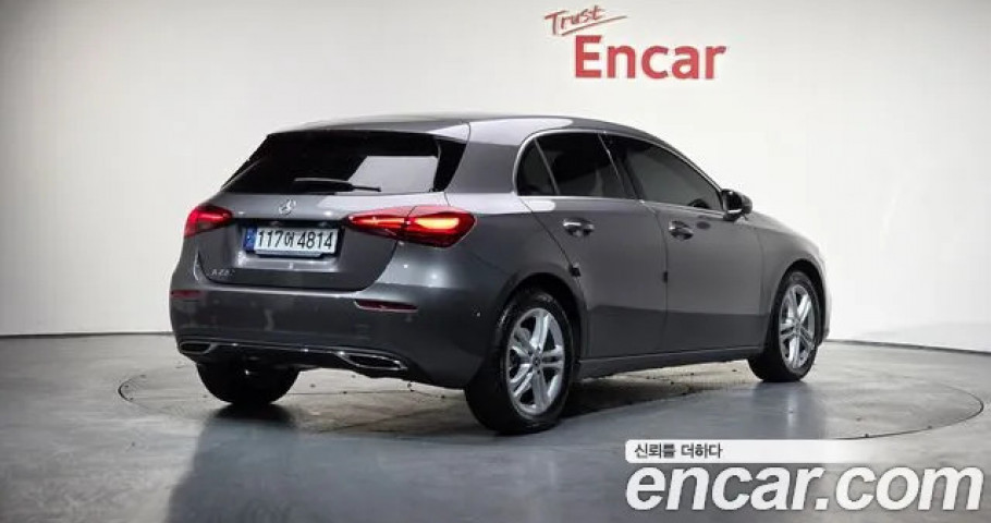 Mercedes-Benz A-Class 