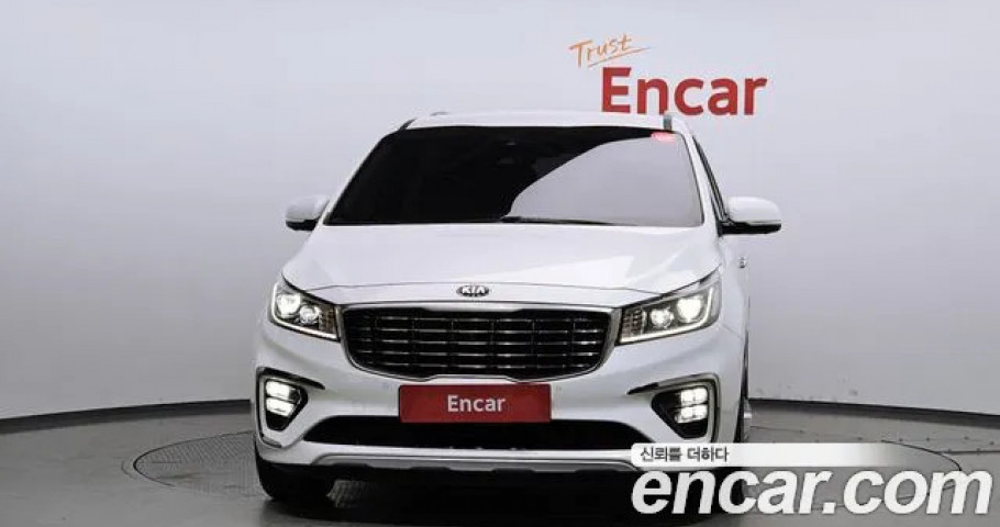 Kia Carnival 