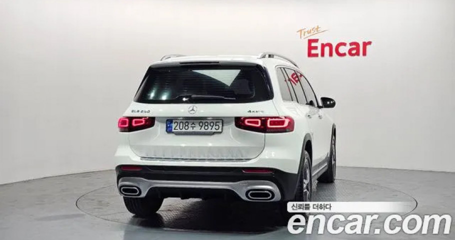 Mercedes-Benz Glb-Class 