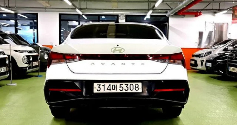 Hyundai Avante 