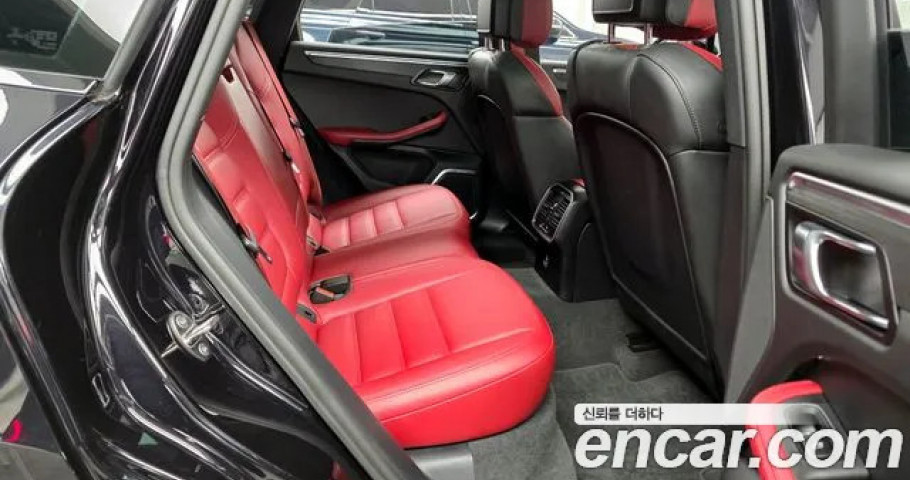 Porsche Macan 