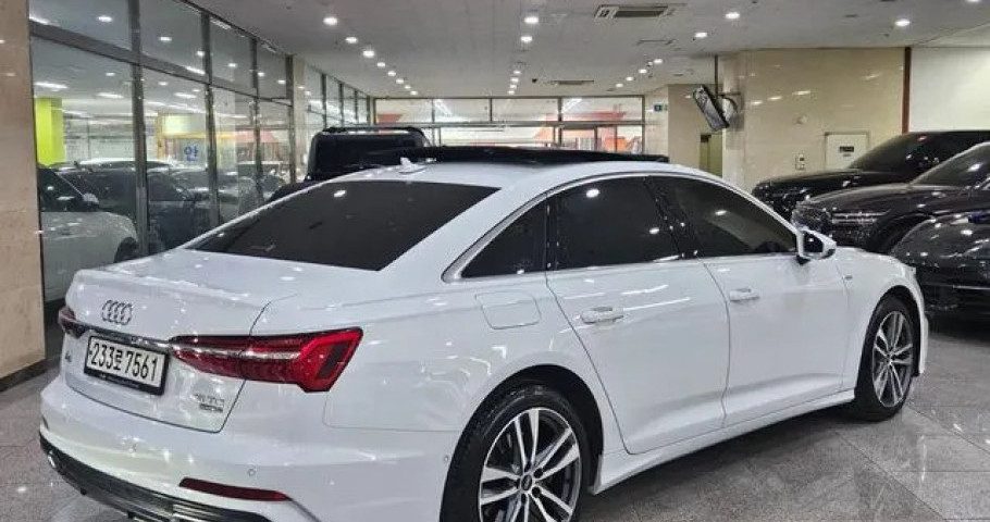 Audi A6 