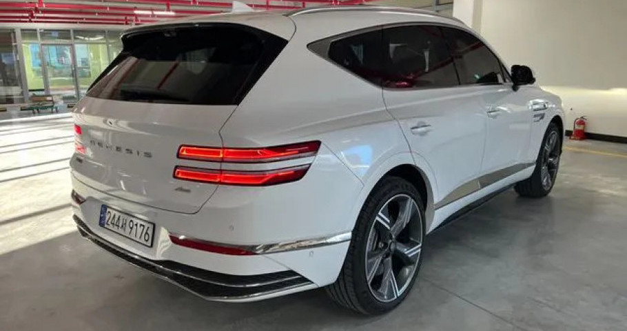 Genesis Gv80 