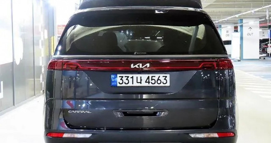 Kia Carnival 