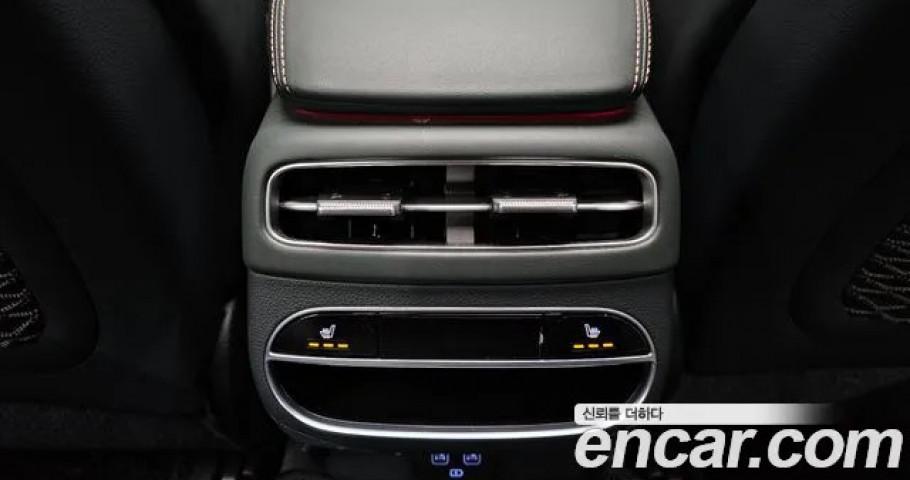 Genesis Gv70 