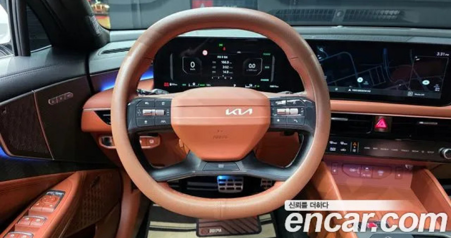 Kia K8 