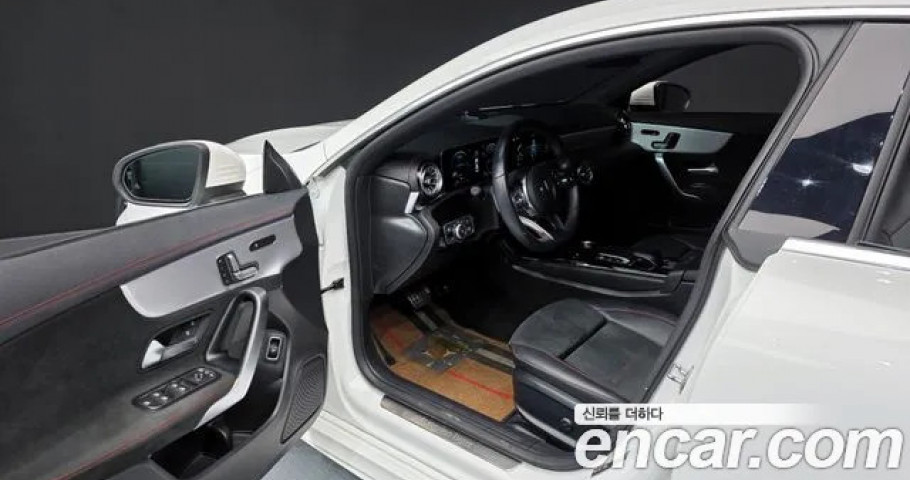 Mercedes-Benz Cla-Class 