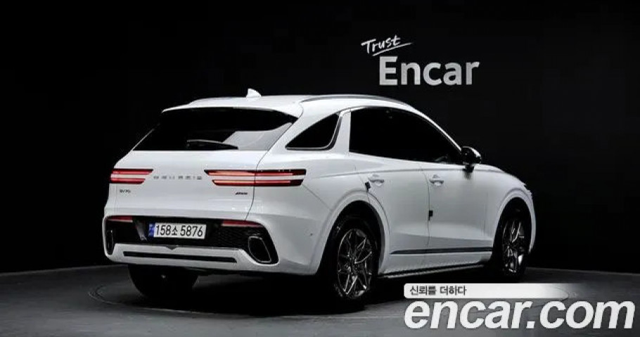 Genesis Gv70 