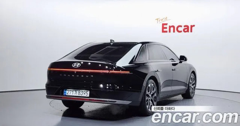 Hyundai Grandeur 