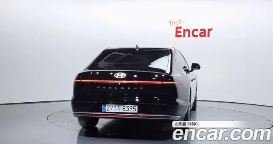 Hyundai Grandeur 
