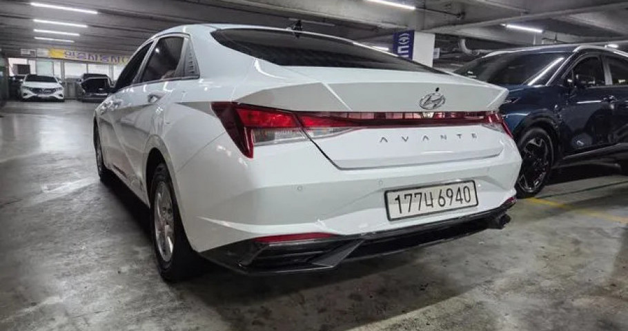 Hyundai Avante (Elantra) 
