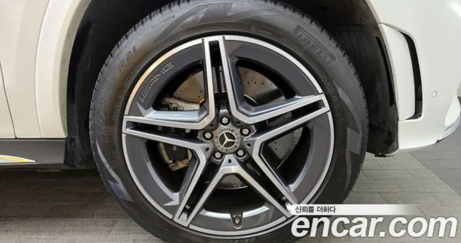 Mercedes-Benz Gls-Class 