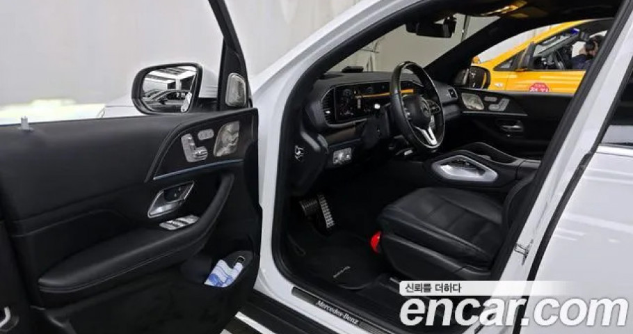 Mercedes-Benz Gls-Class 