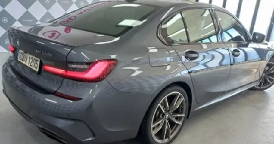 Bmw 3-Series 