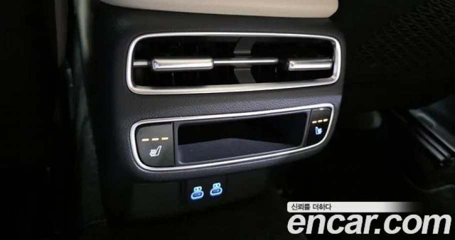 Genesis Gv70 