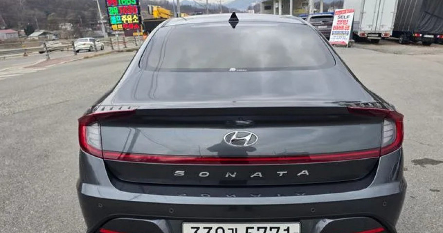 Hyundai Sonata 