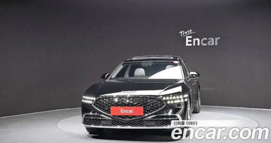 Genesis G90 