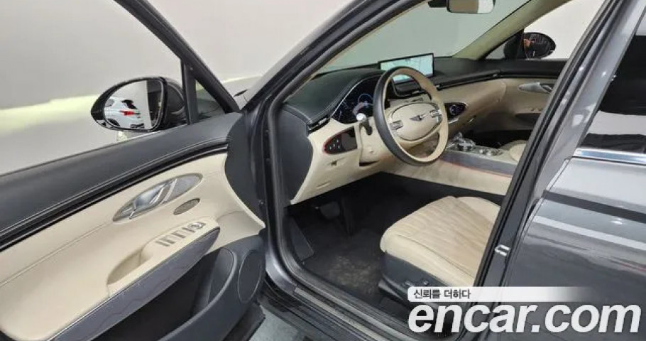 Genesis Gv70 