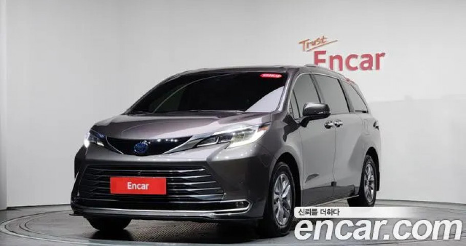 Toyota Sienna 