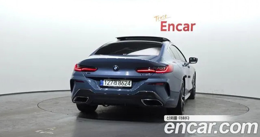 Bmw 8-Series 