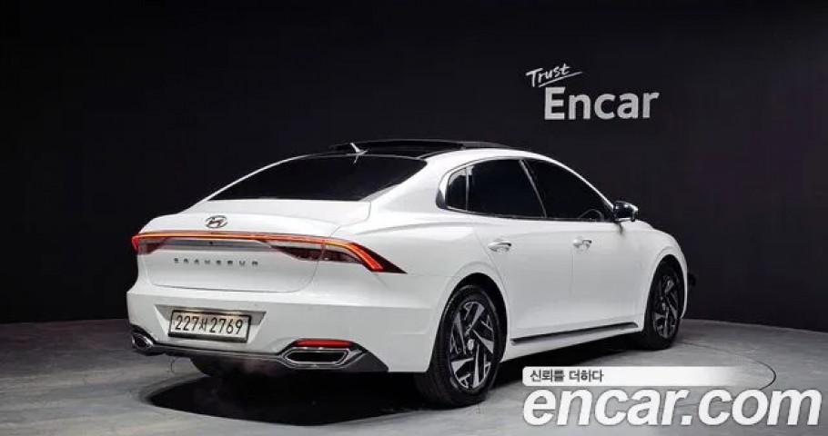 Hyundai Grandeur 