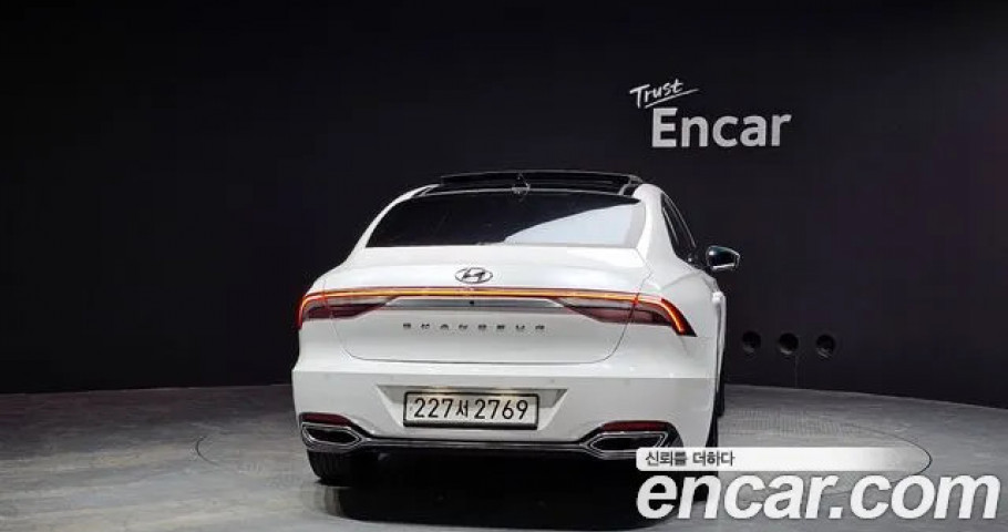 Hyundai Grandeur 