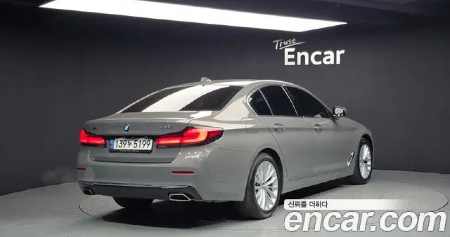 Bmw 5-Series 