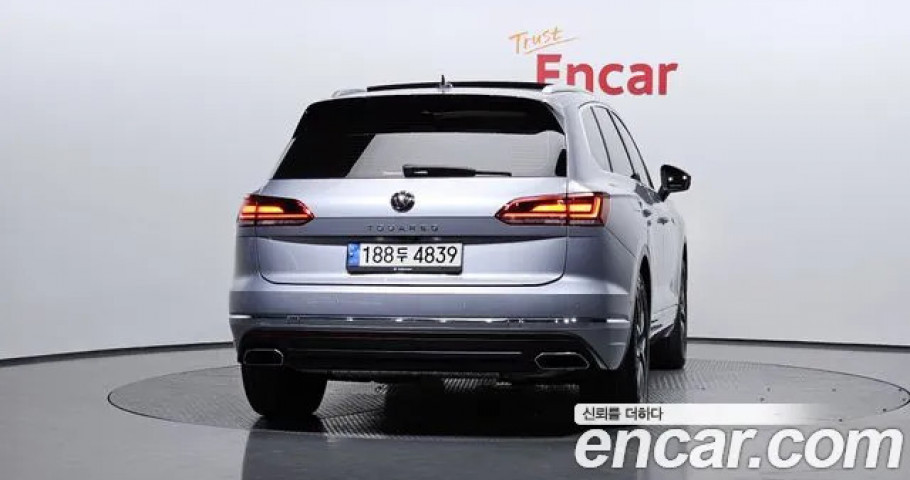 Volkswagen Touareg 