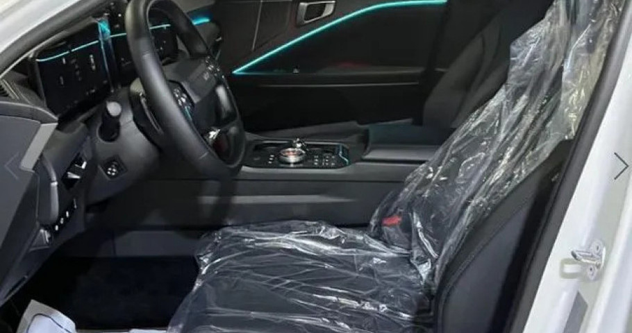 Kia K8 