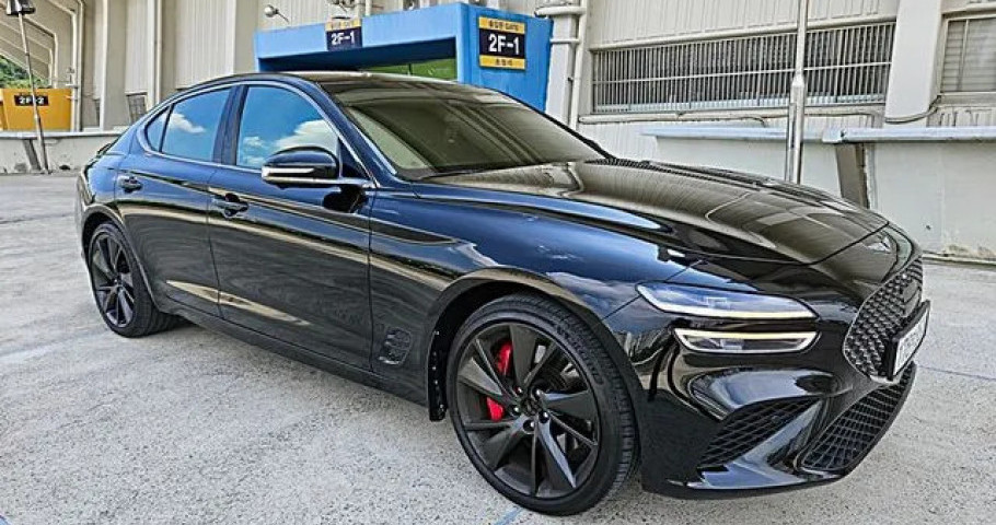 Genesis G70 