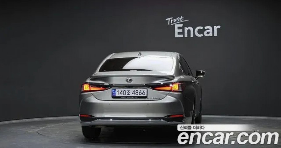 Lexus Es 
