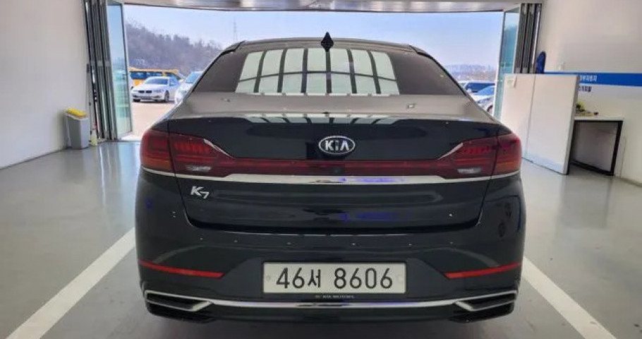 Kia K7 