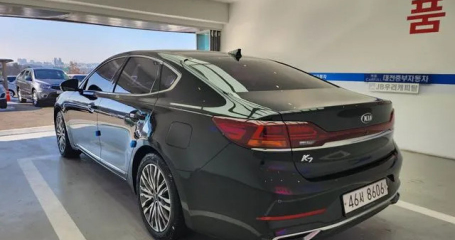 Kia K7 