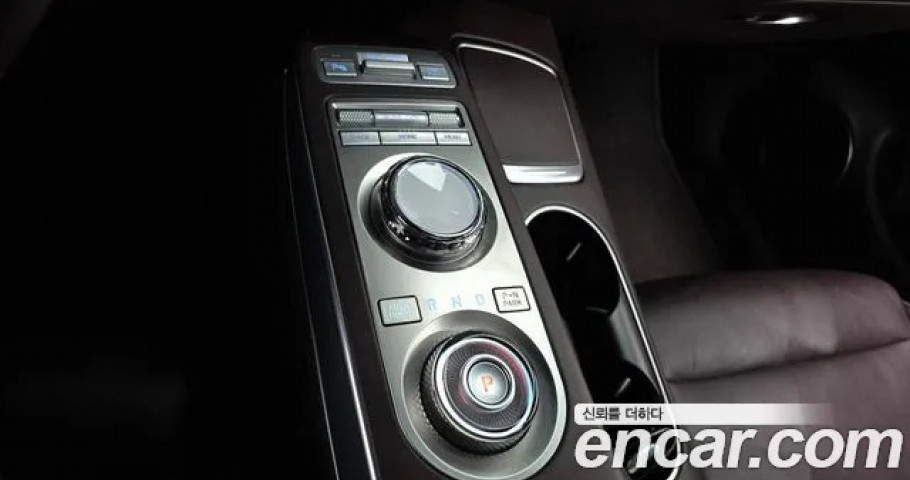 Genesis Gv70 