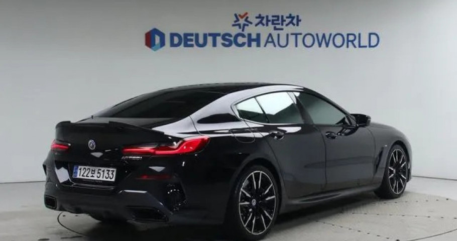 Bmw 8-Series 