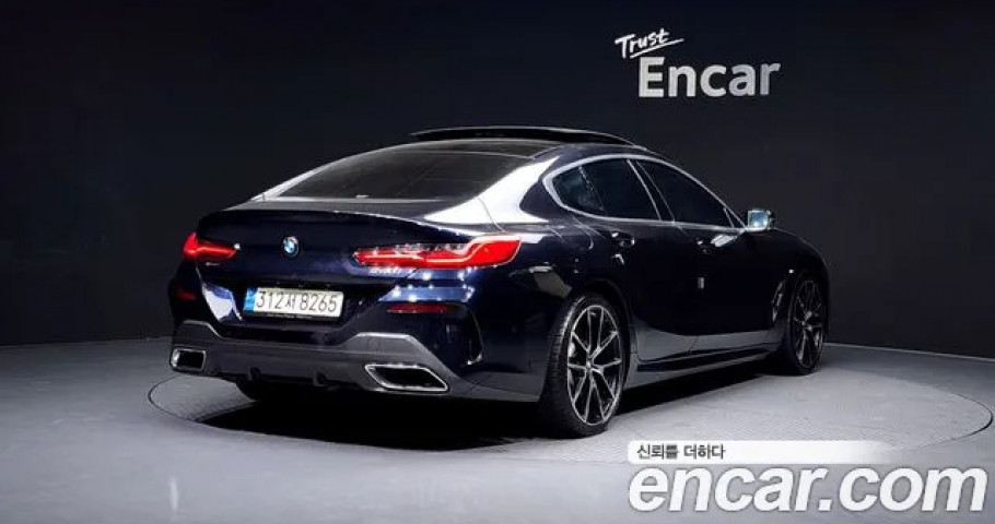 Bmw 8-Series 