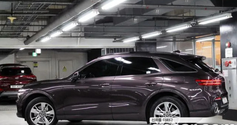 Genesis Gv70 