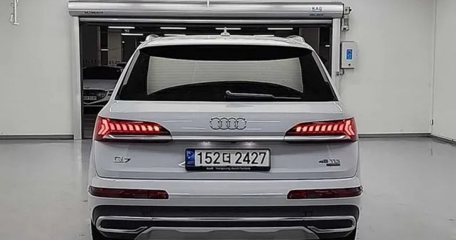 Audi Q7 