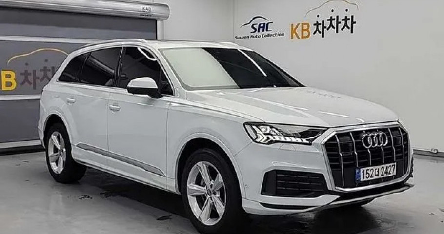 Audi Q7 