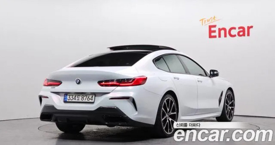 Bmw 8-Series 