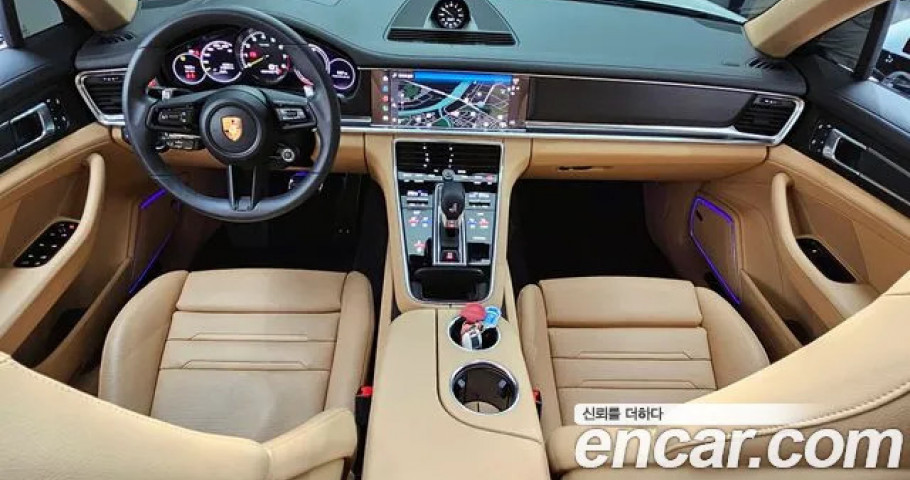 Porsche Panamera 