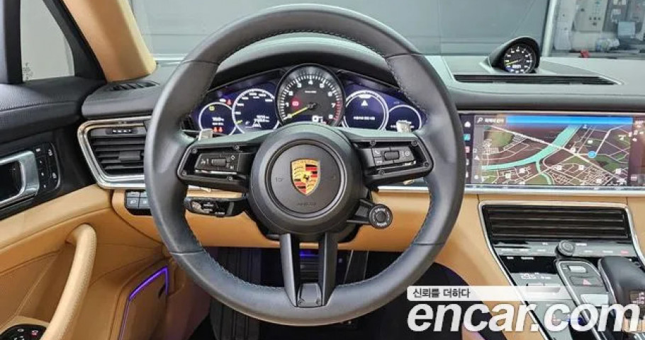Porsche Panamera 