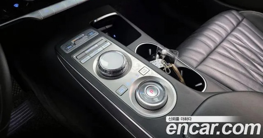 Genesis Gv70 