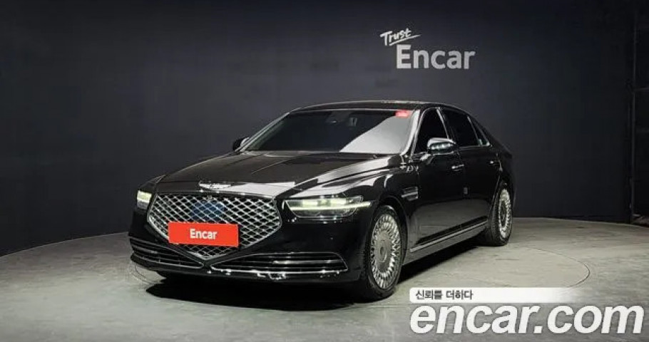 Genesis G90 